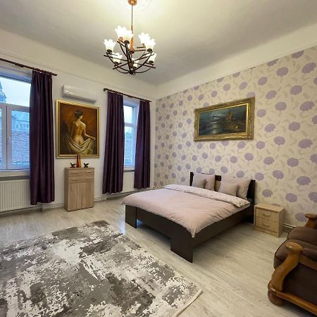 M & I Apartment 4 Marosvásárhely Kültér fotó